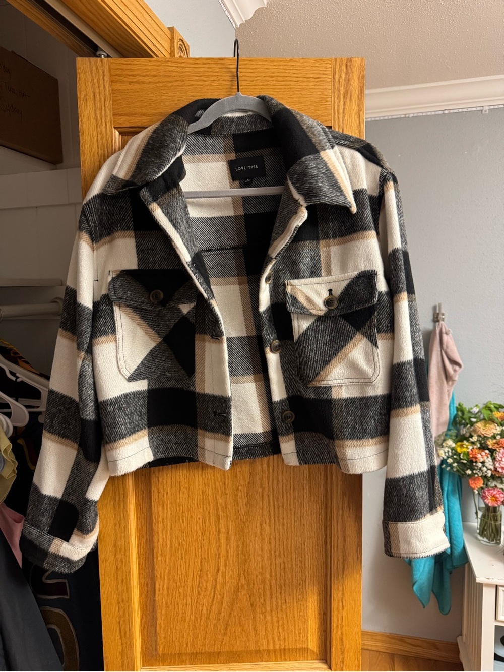 Love Tree Black & Cream Plaid Cropped Jacket